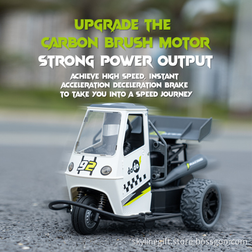 S810 RC Motorcycle With Light Spray 2.4G Remote Control Cars Electric High Speed Three Wheels Emulation Motorcycles